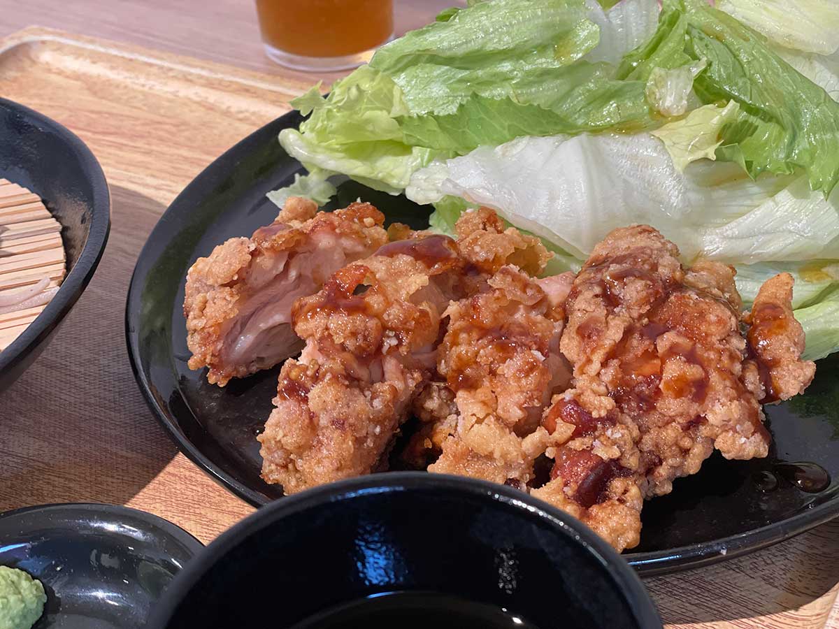 道の駅の山賊焼き